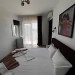 Elegance 3*