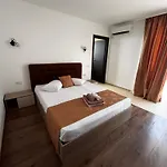 Pensión Elegance