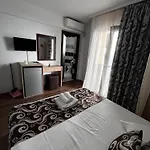 Pensión Elegance