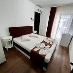 Elegance 3*