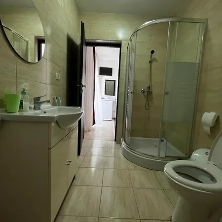 Elegance ゲストハウス 3*