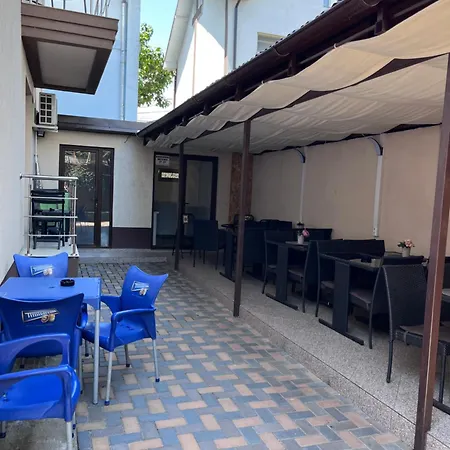 Elegance 게스트하우스 코스티네스티