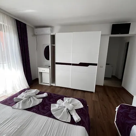 Elegance 3* Costinesti