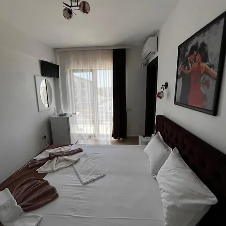 Elegance 3*