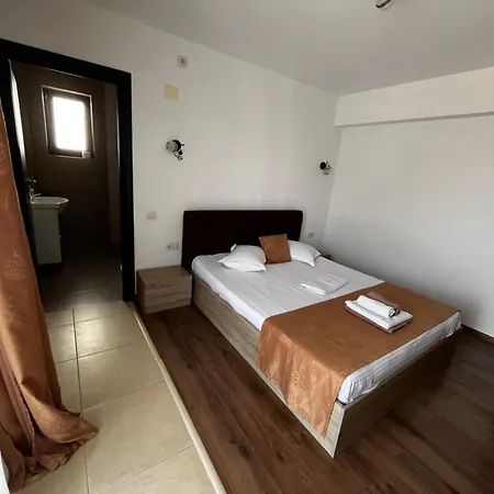 Elegance Guest house 3*