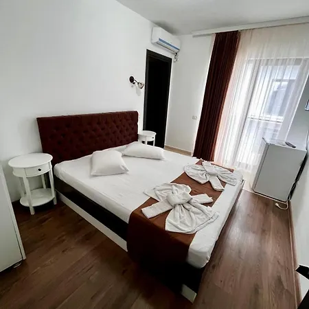 Elegance 3*