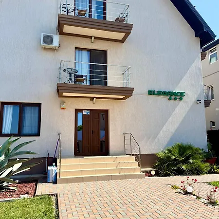 Elegance 게스트하우스 코스티네스티