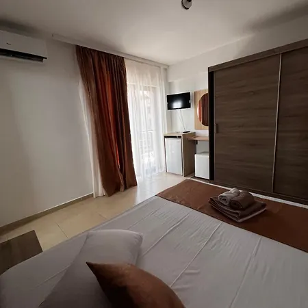 Elegance Guest house Costinesti